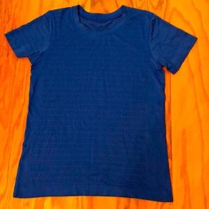 Lululemon Breeze By Short Sleev